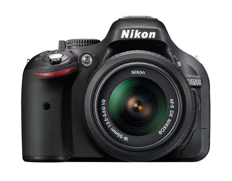 Nikon D5200 front